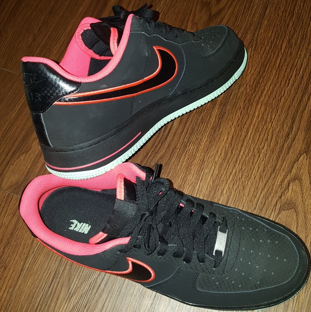 Nike Air Force 1